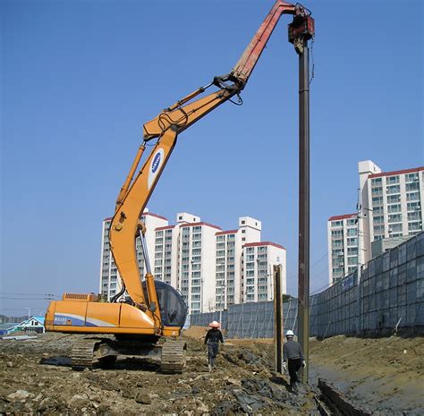 Pile Driving Equipment 